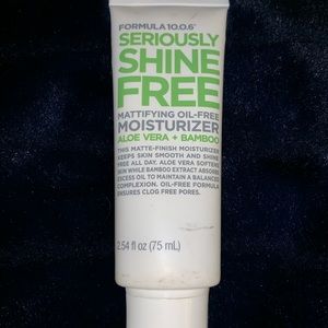 Formula 10.0.6 Shine Free moisturizer